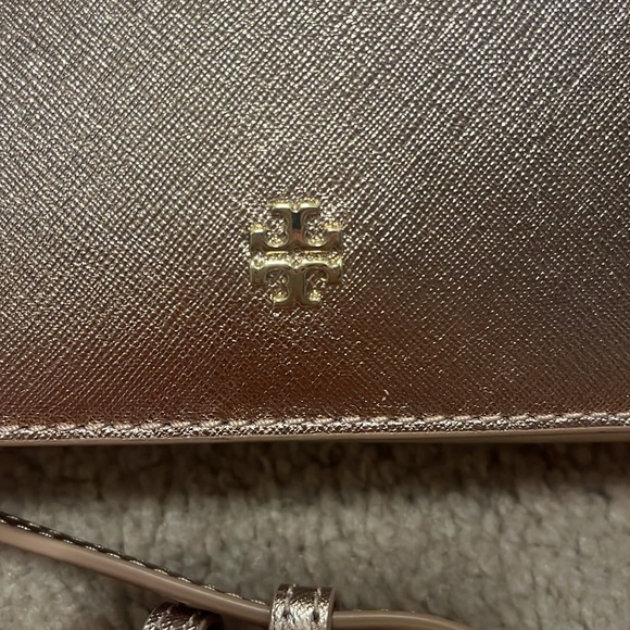 Tory Burch Emerson Combo Crossbody - Picture 6 of 10